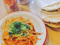 -宋益驴蹄子面肉夹馍(辛家庙店)