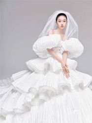 -易摄影婚纱摄影工作室