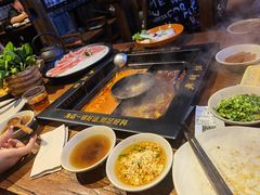 -老牌坊云南鱼豆花火锅(嵩山店)