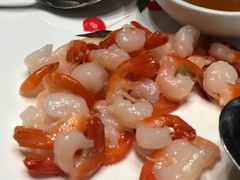 手剥河虾仁-蝶园·装修中(BFC外滩金融中心店)