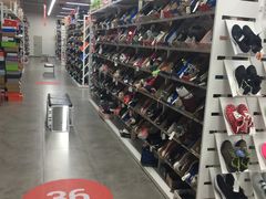 -BIGOFFS 超级折扣(仁恒伊势丹店)