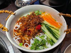 -芸鲜季·云南野生菌餐厅· 云南风物味研社(闵行店)