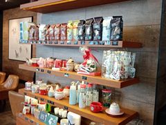 零售区-星巴克(广州淘金路店)