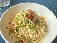 -一坐一忘云南菜(嘉里中心店)