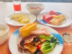 -亚龙湾希尔顿自助餐厅·海鲜·烧烤·沙滩BBQ·现场乐队