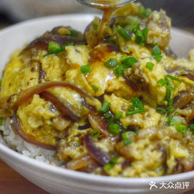 盐 Tips:鸡蛋加点牛奶可以更嫩