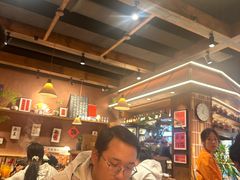 -巴卤社老火锅(财富店)