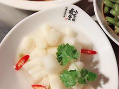 -龙巢盱眙龙虾·牛蛙·烧烤宵夜(八卦岭店)