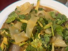 -朴小妹人参鸡汤火锅(长白山万达店)
