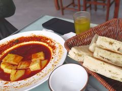 -秦扬居特色菜馆(上王村)
