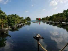 -亚龙湾喜来登·美景台大堂吧