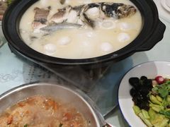 -香山湖家家宴(中山陵店)