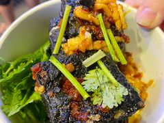 -黑色经典臭豆腐·湖南特产(步行街店)