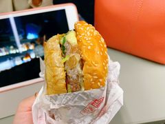 -The Habit Burger Grill 哈比特汉堡(复兴soho店)