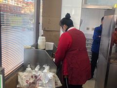 -恩燕北京烤鸭店(江苏路店)