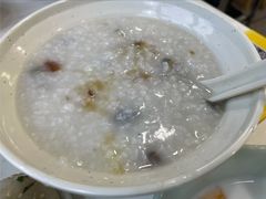 皮蛋瘦肉粥-咬不得高祖生煎·简餐(高银街店)