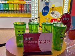 -m豆巧克力世界(上海世茂广场店)