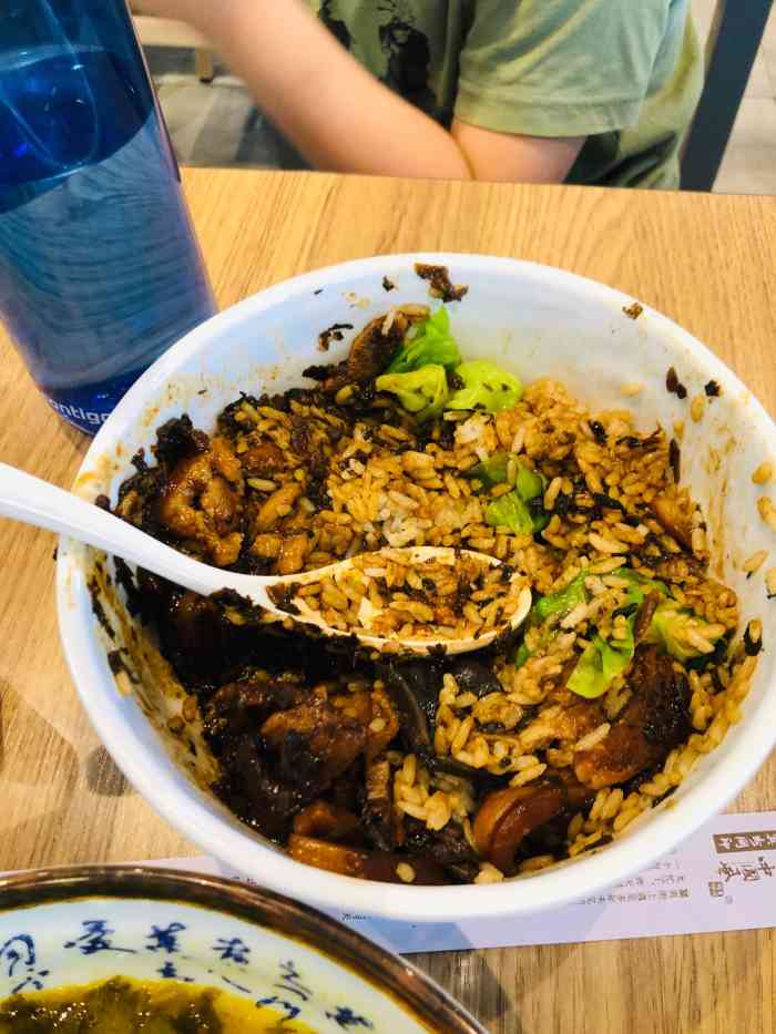 君达小吃(金顶街店)