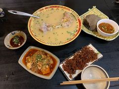 -醉八仙热酒馆(渝中店)