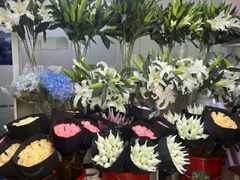 -亭亭鲜花店(中山北路店)