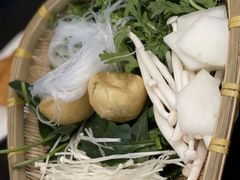 -金陵饭店 56F 家·海鲜火锅餐厅