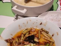 -鑫小城故事·藕汤·家常菜(台北一路总店)