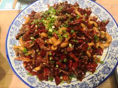-临界音乐酒馆·小龙虾·江湖菜(华熙LIVE·鱼洞店)