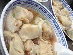 菜肉馄饨-古徽州馄饨店(宝安路店)