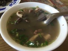 -东兴顺爆肚张