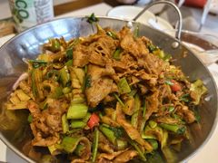-梅利汴京烤鸭•开封豫菜地标店(东大街店)