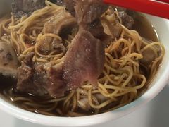 -梓记牛什