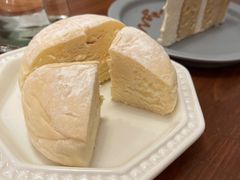 海盐焦糖冰面包-野路甜点铺(松柏路店)