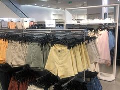 -H&M(来又来时尚购物广场店)