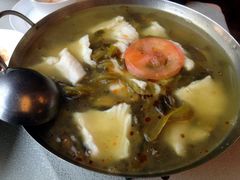 酸菜鱼锅仔-中信五牛城酒店式公寓