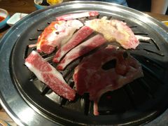 -明洞阿姨·韩式酱蟹烤肉·创意料理(三元桥店)