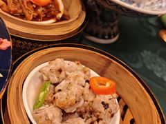 蒜香排骨-誉八仙粤菜(万象天地店)