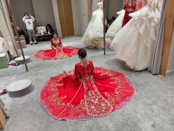 -南京宝娜嫁衣婚纱礼服馆(中央路店)