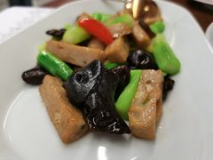 芥兰炒崇武鱼卷-CHIC1699远洋私厨