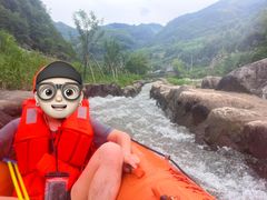 -虎啸峡漂流