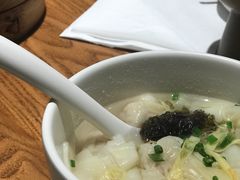 招牌鲜虾小馄饨-苏小柳手工点心(人民广场分院)