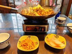 -富正毅三下锅·湘西韵味(天门山索道店)