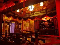 -暴风岛沉浸式体验馆(百联世纪店)