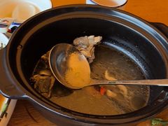 姬松茸炖鸡-妈妈的味道(和顺古镇店)