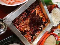 -二荆条·蜀鲜汇城市森林火锅