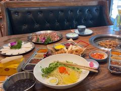 -明洞阿姨·韩式酱蟹烤肉·创意料理(三元桥店)