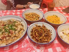 -荆九爷爆炒桥头三嫩(夫子庙店)