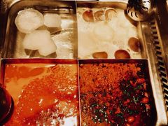 -海底捞火锅鲜切牛肉主题店(长寿路店)