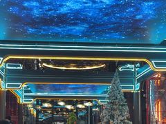 -屋有岛沉浸游戏旗舰店(中山公园店)