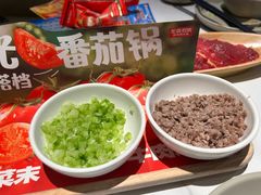 -左庭右院鲜牛肉火锅(金山万达店)