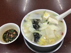 鱼头豆腐汤-阳江河堤老牌曾记美食